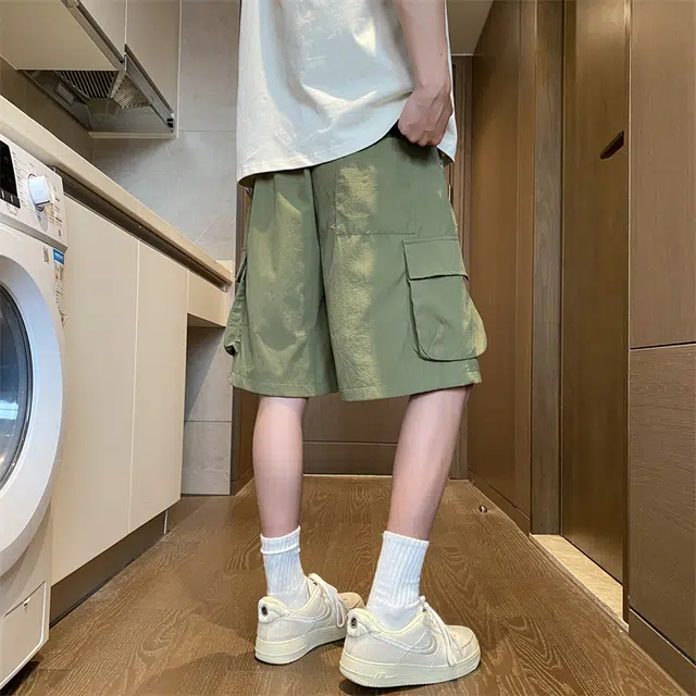 顶峰保罗 腊肠小狗图案冰丝凉感工装直筒五分裤美式高街潮牌宽松小众百搭痞帅设计感休闲短裤 男女同款