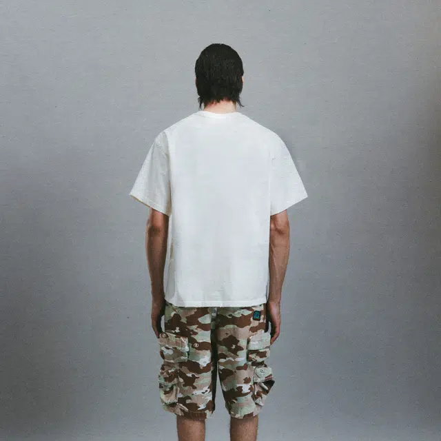 CEEC LA peace and loveteeT