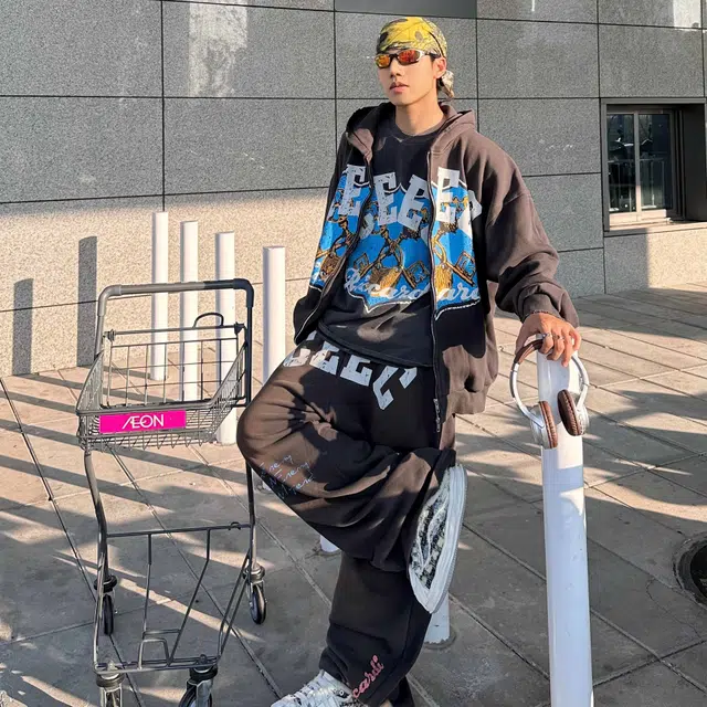 CEEC LA x Riccardi T