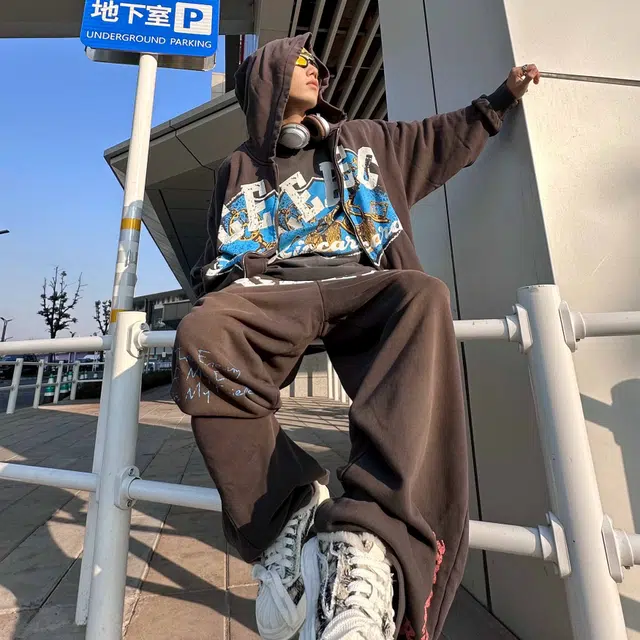 CEEC LA x Riccardi T