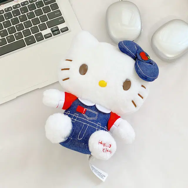 E-STRONG x Sanrio Hello Kitty 20cm
