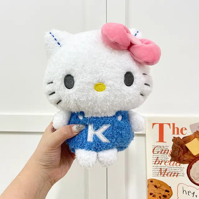 E-STRONG x Sanrio Hello Kitty 26cm