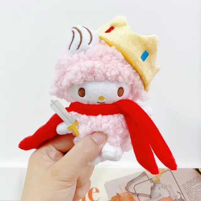 E-STRONG x Sanrio piano 13cm