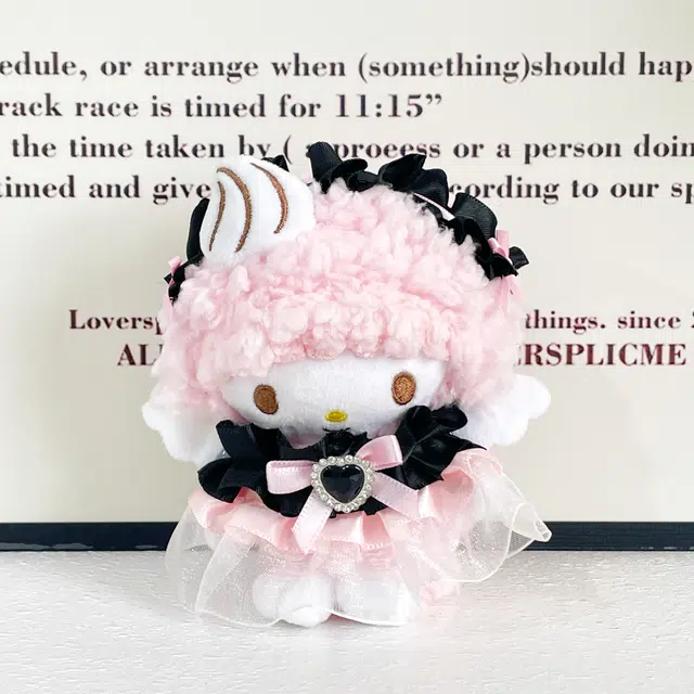 E-STRONG x Sanrio piano 13cm