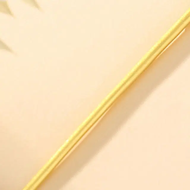 925