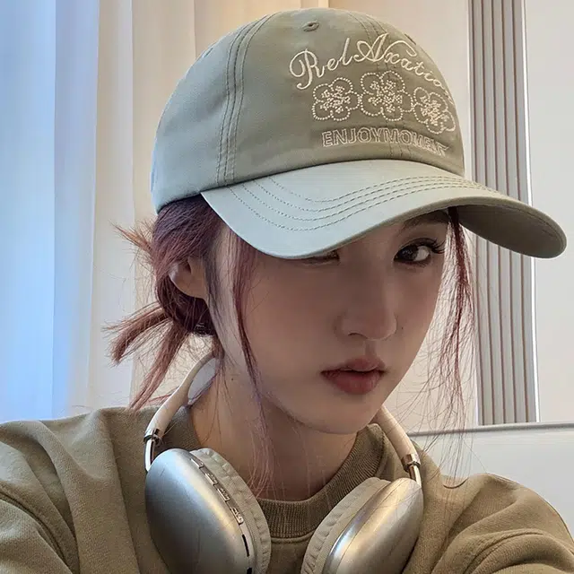 玄唐 花朵刺绣软顶加深棒球帽户外出行防晒遮阳时尚潮流百搭学生大头围显脸小 棉 鸭舌帽 男女同款情侣款