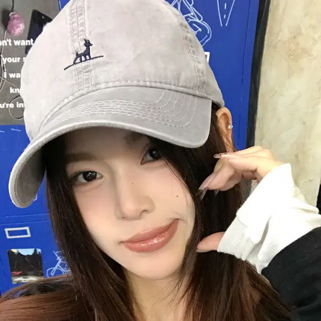 玄唐 可爱卡通小鹿刺绣户外出行防晒遮阳时尚潮流百搭大头围显脸小 棉 鸭舌帽 男女同款情侣款