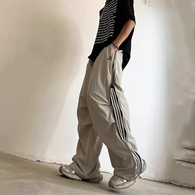 PAINT STAIN
