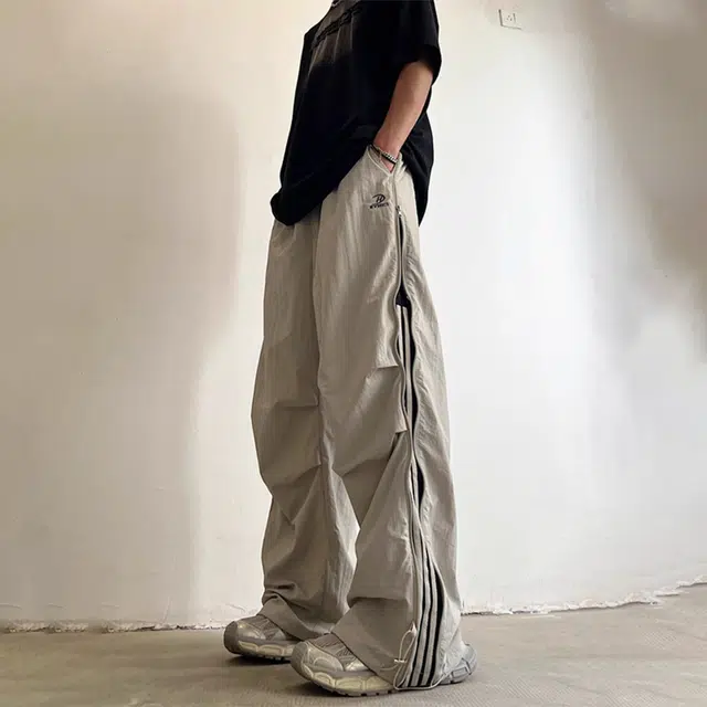 PAINT STAIN