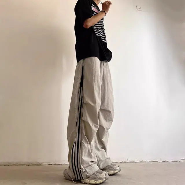 PAINT STAIN