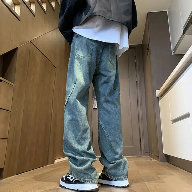 PAINT STAIN