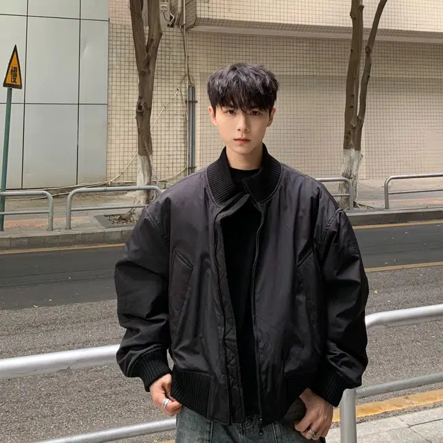 BLACK AT cleanfitbomber