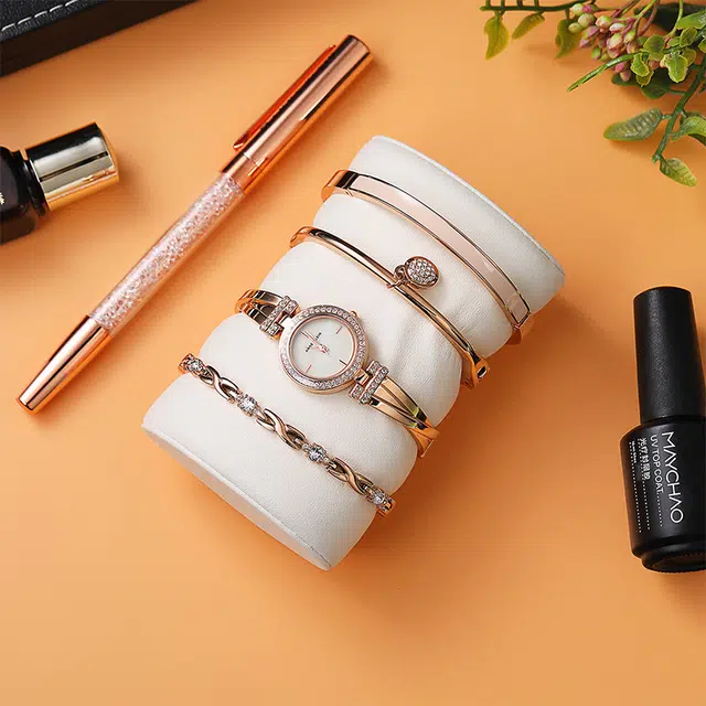 ANNE KLEIN 24mm