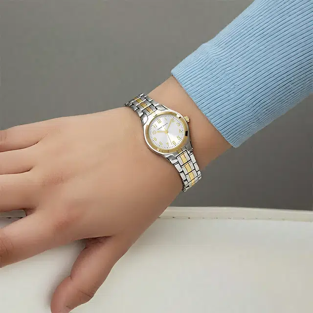 安妮克莱因 腕表 石英机芯 合金表带 彩色表盘 女表 轻奢商务休闲小众时尚潮流手表