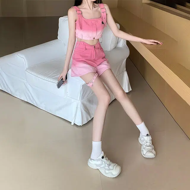 EOEI Y2K
