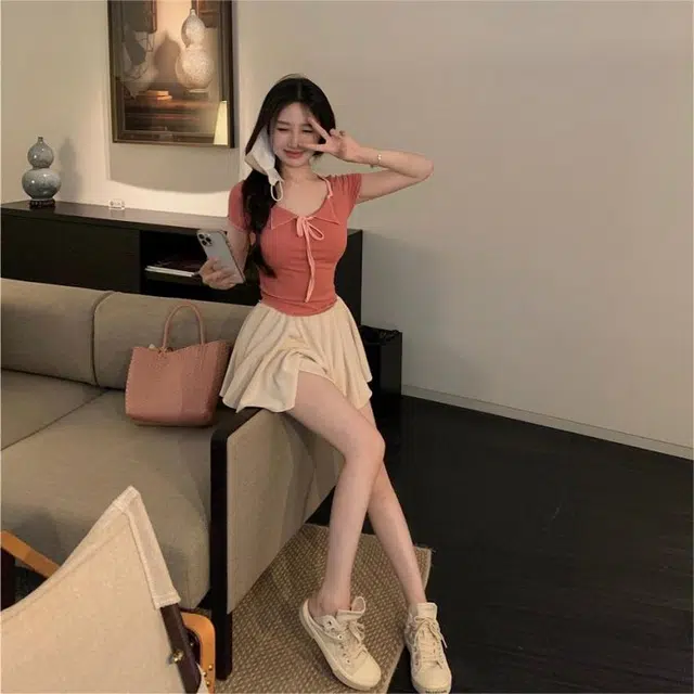 EOEI SS24 V T