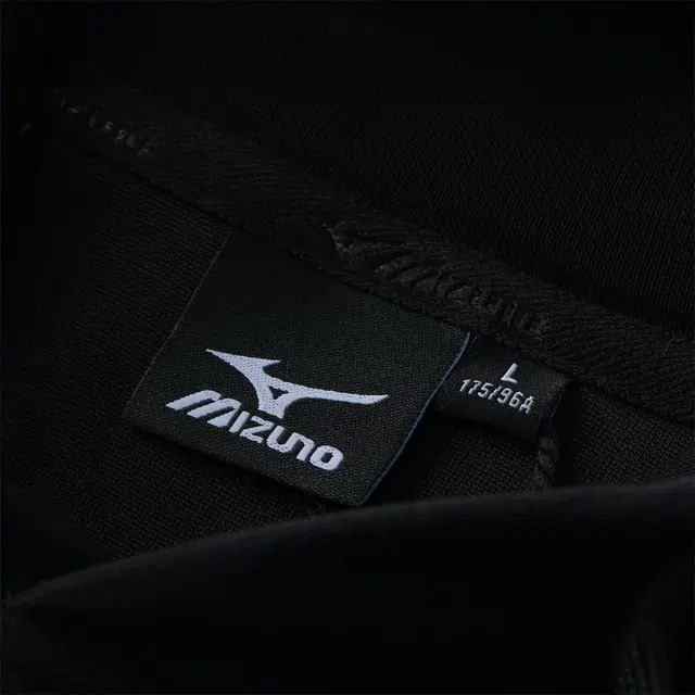 Mizuno Logo