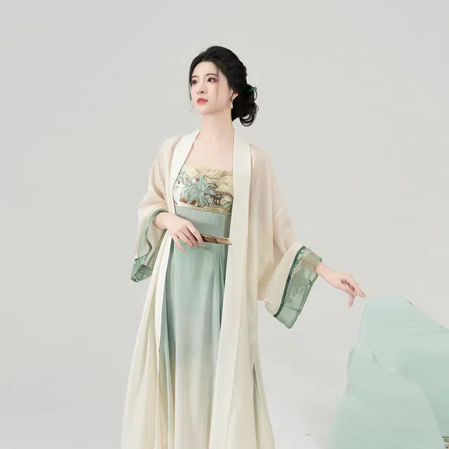 织造司 清透自然渐变水墨晕染刺绣新中式连衣裙汉服 女款
