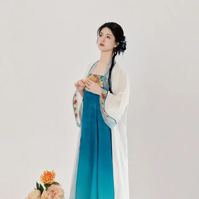 织造司 原创国风汉元素改良褙子妆花织金齐胸吊带连衣裙汉服 女款