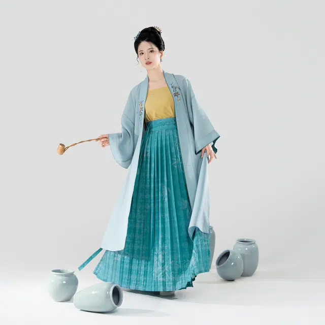 织造司 冰心壶日常宋制轻褙子宋抹吊带一片式半身百褶裙汉服 女款