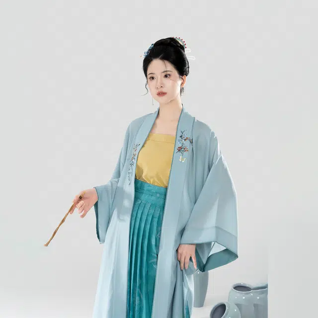 织造司 冰心壶日常宋制轻褙子宋抹吊带一片式半身百褶裙汉服 女款