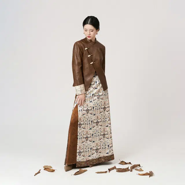 织造司 新中式正肩仿皮外套汉服 女款