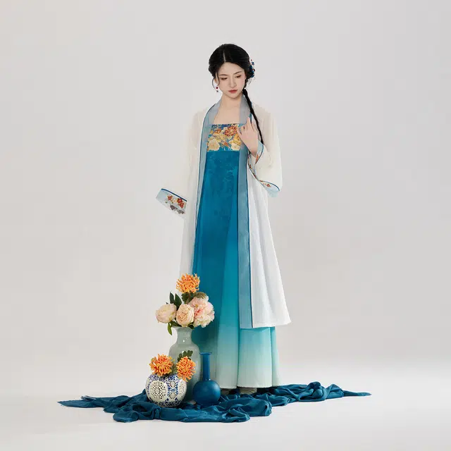 织造司 原创国风汉元素改良褙子妆花织金齐胸吊带连衣裙汉服 女款