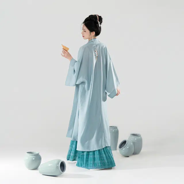 织造司 冰心壶日常宋制轻褙子宋抹吊带一片式半身百褶裙汉服 女款