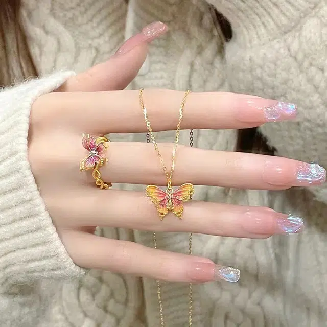 JOLLY SEASONS ins