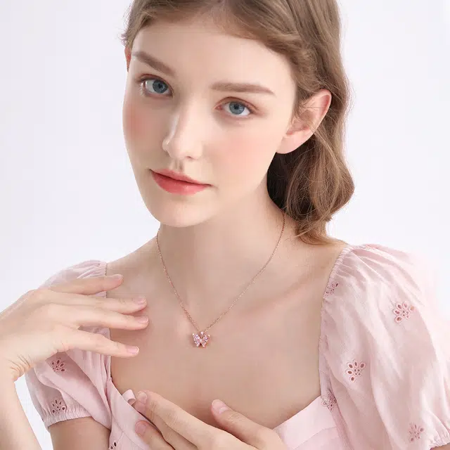 S925