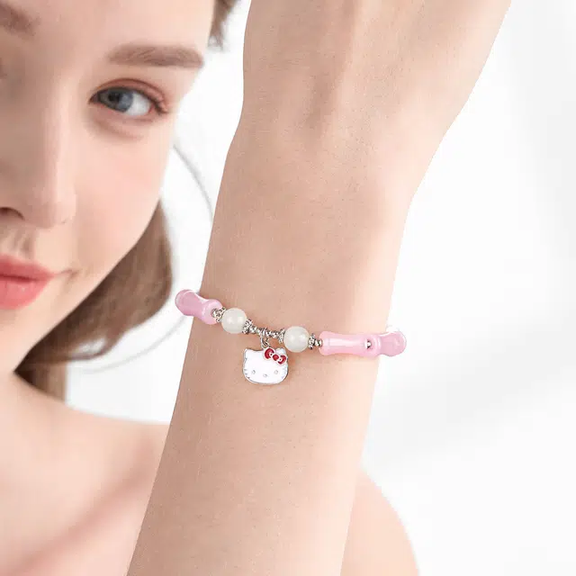 x Sanrio HelloKitty