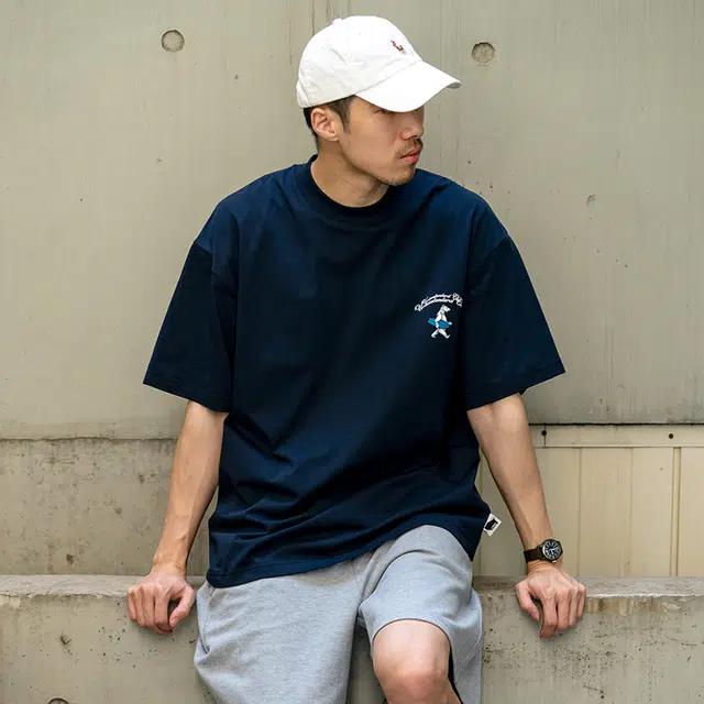 URBAN STANDARD T