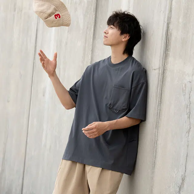 URBAN STANDARD T