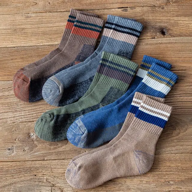 潞优野 百搭条纹撞色吸汗防臭保暖长筒加厚加绒毛巾底中筒袜 男款