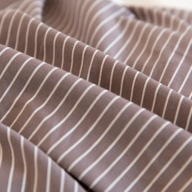 潞优野 高级感莫代尔棉加大码透气潮流防潮湿条纹舒适高颜值中腰四角短裤头时尚简约 平角内裤 男款