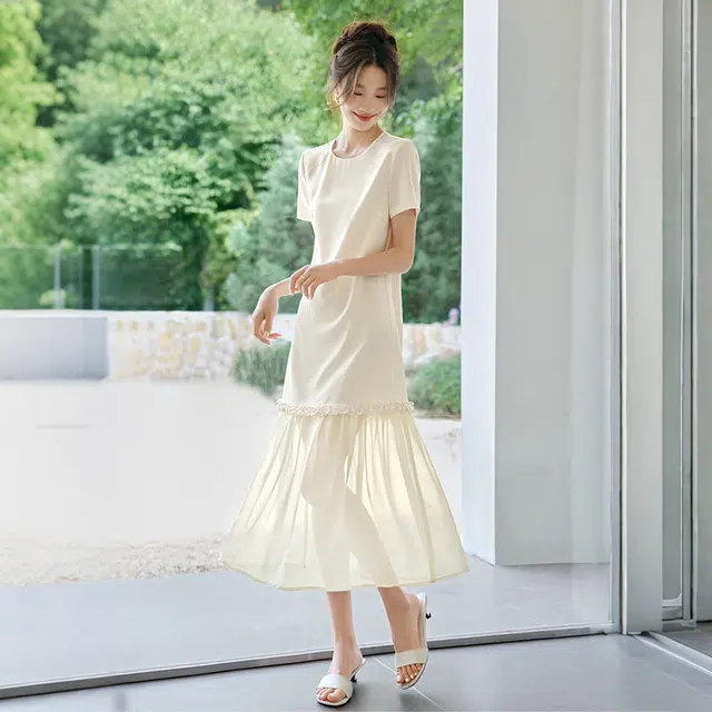 潞优野 圆领宽松休闲气质优雅长裙显瘦层次感拼接短袖连衣裙 女款