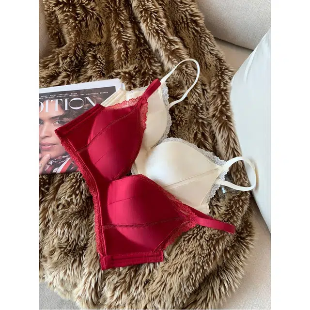 潞优野 高级感无痕缎面光面钢圈调整型防下垂收副乳上托小胸聚拢罩内衣裤套装 女款