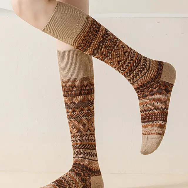 潞优野 民族风复古防臭抗菌微压力瘦腿春秋款小腿高筒袜 女款