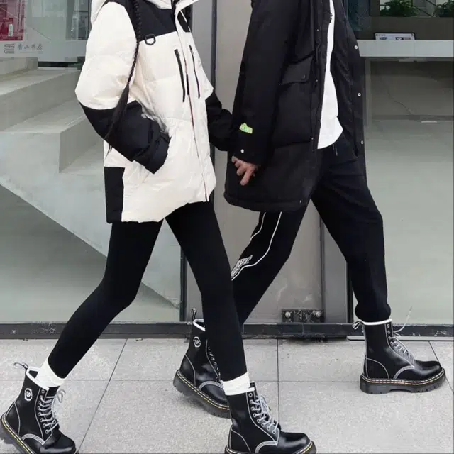 VICKI BROWN Martin Boots Black