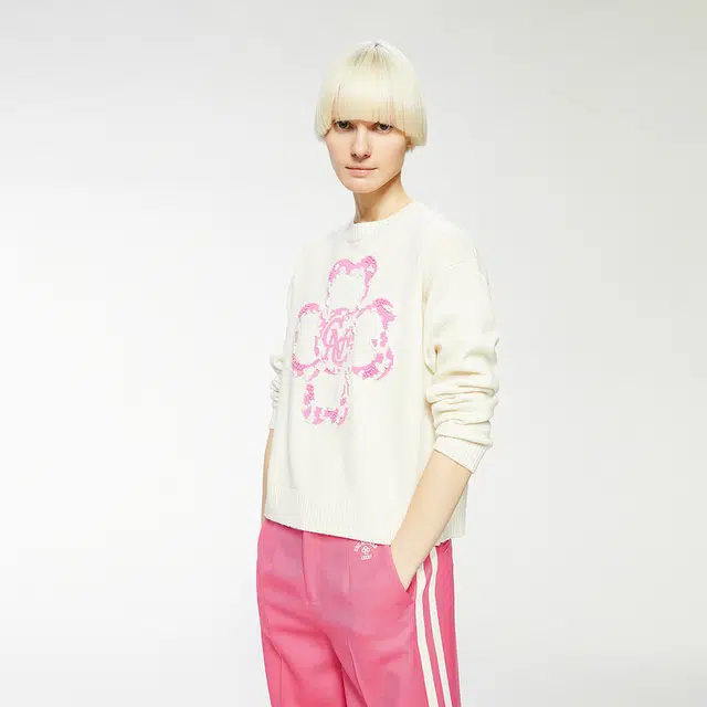 812E3K3025C'N'C Logo