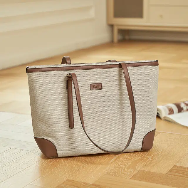 LEFF Tote