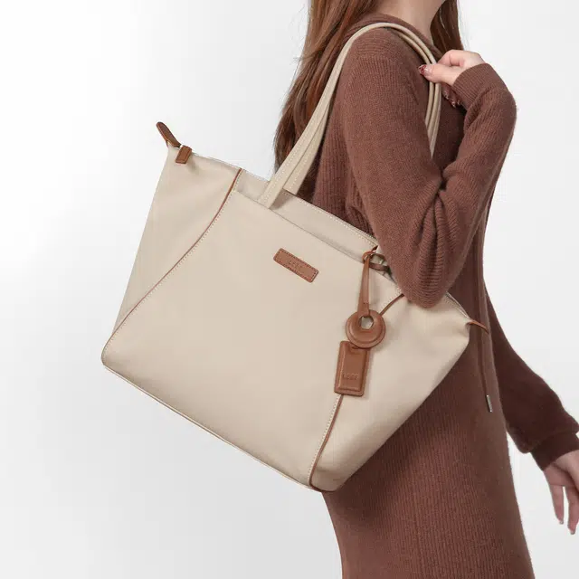 LEFF Tote