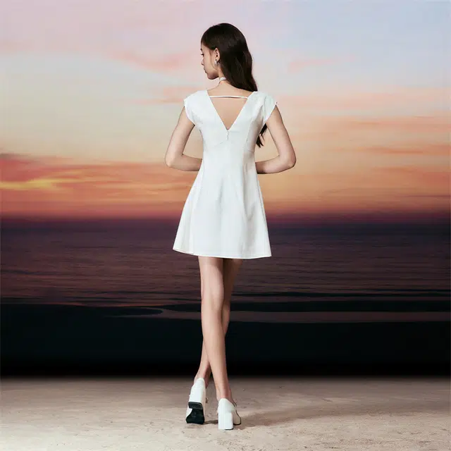 TAMMY TANGS SS24 V
