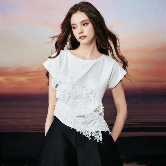 TAMMY TANGS T