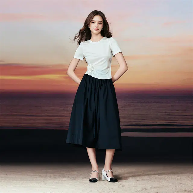 TAMMY TANGS T