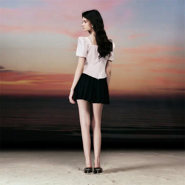 TAMMY TANGS T