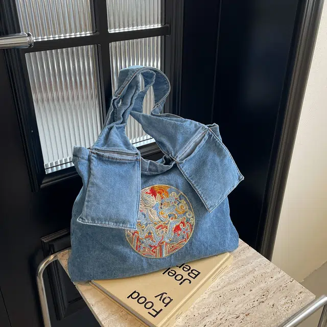 雅鹿 国风原宿慵懒通勤大容量复古 牛仔布 单肩包 女款 浅蓝色/深蓝色