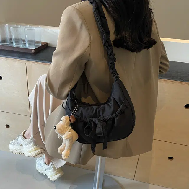 雅鹿 休闲轻便百搭通勤时尚斜挎包 尼龙 单肩包 女款 多色