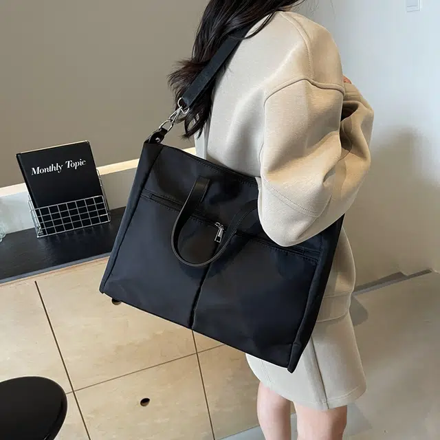 雅鹿 潮流个性百搭 布 手提包 常规 女款 黑色/白色/卡其色/粉色
