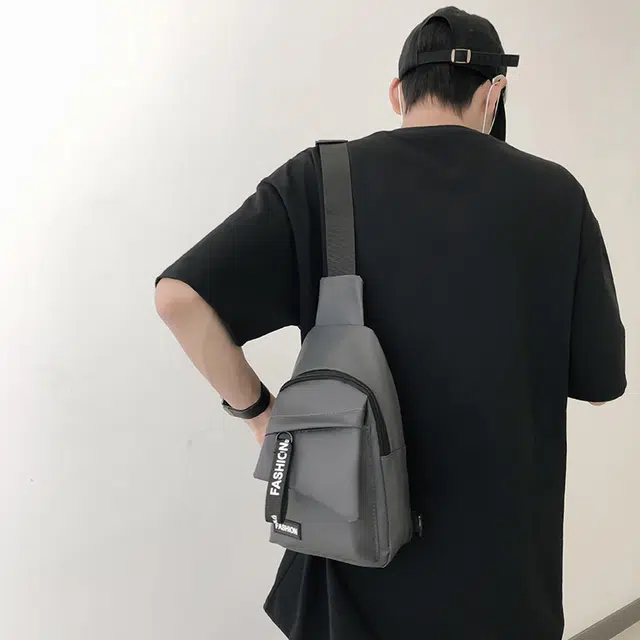 雅鹿 拉链开合休闲简约 尼龙 胸包斜挎包 男款 迷彩蓝/迷彩黑/灰色/黑色/蓝色